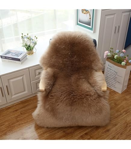 Amazon｜ラグマットトナカイの皮ラグナチュラルカラー、ナチュラル